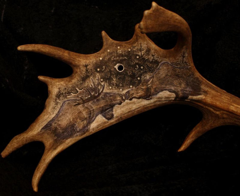 rytiny-410 Hodiny s motivem losi