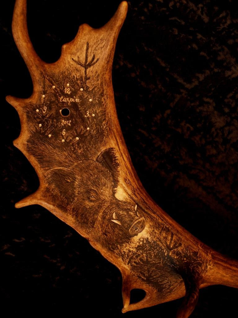 rytiny-575 Hodiny, divočák